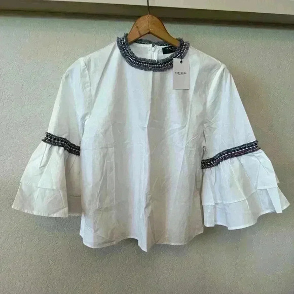 NWT Few Moda Bell Sleeve Embroidered Accents Blouse Women’s Medium - Picture 4 of 11